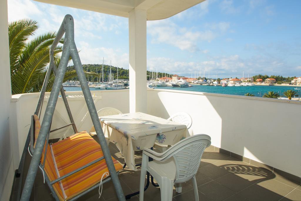 Apartments Jerkunica Рогозница Номер фото