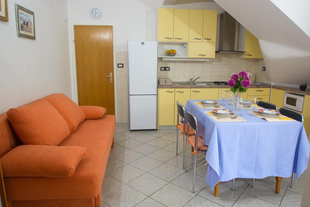 Apartments Jerkunica Рогозница Номер фото